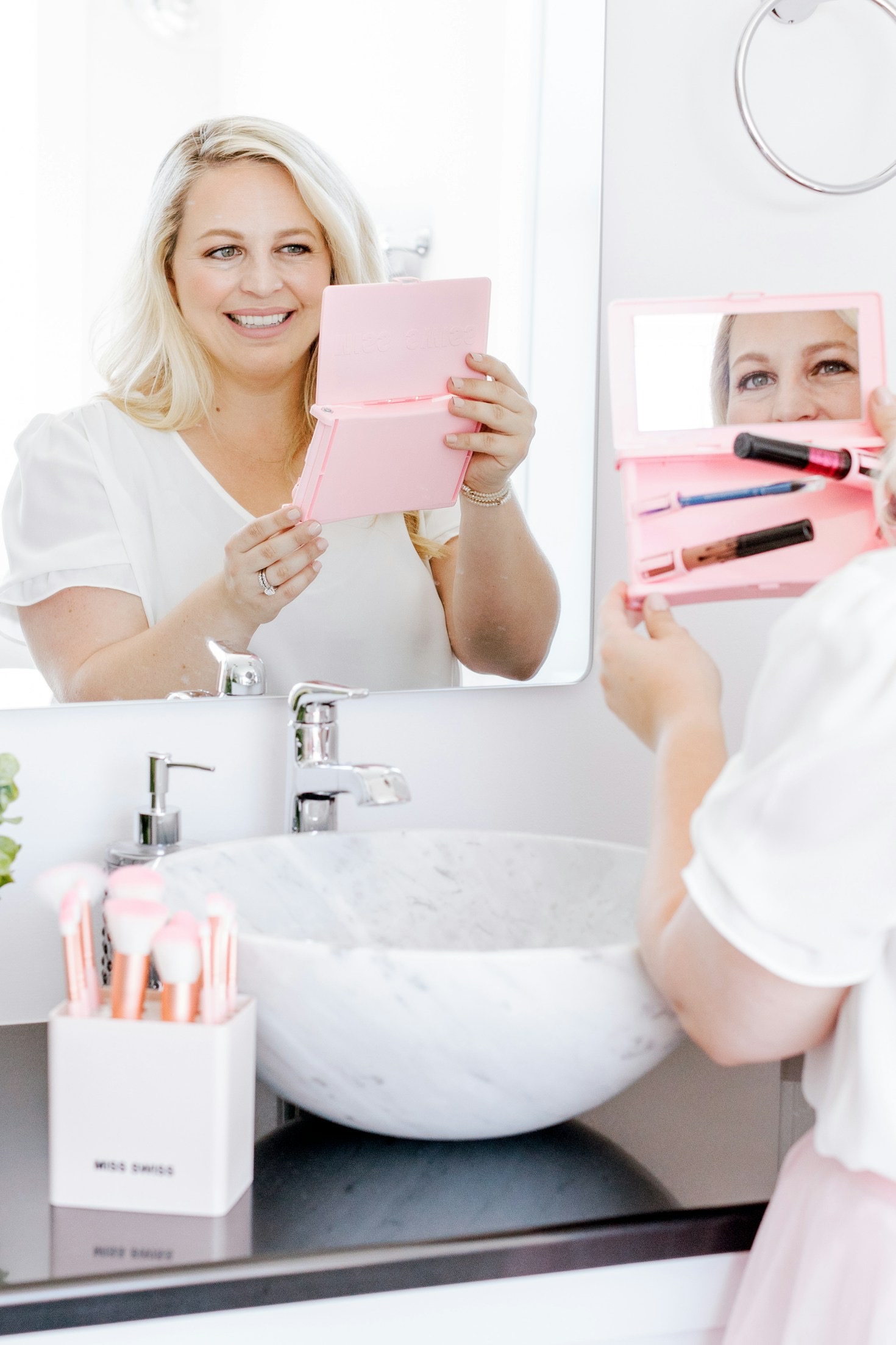 How to Choose the Right Concealer for Your Skin Tone